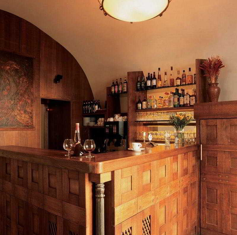Cerna Liska Praga Exterior foto