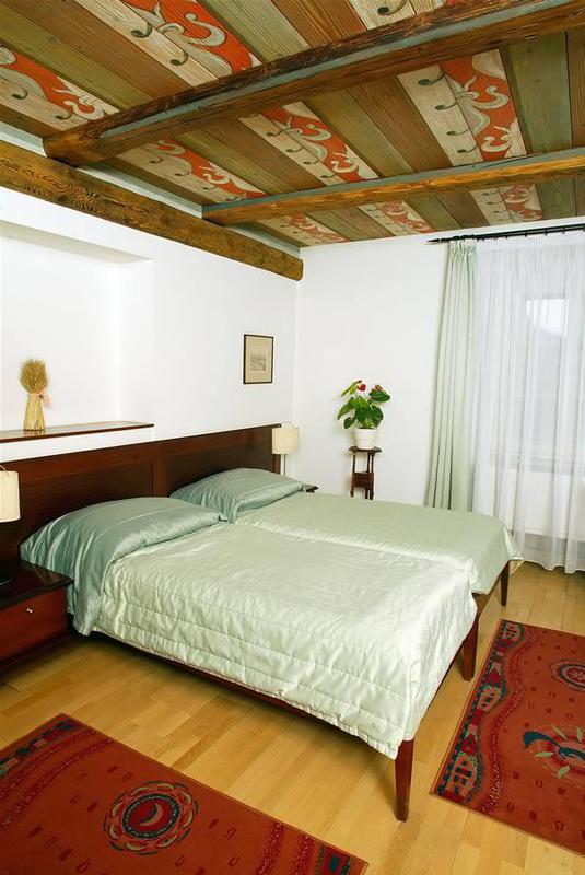 Cerna Liska Praga Exterior foto